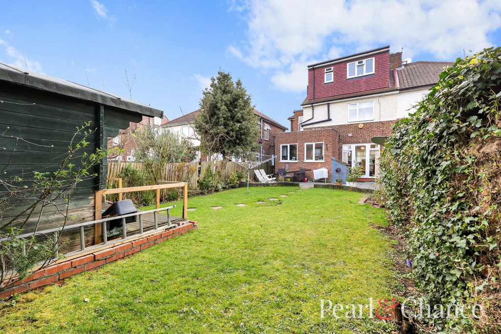 Cheviot Gardens, London, NW2