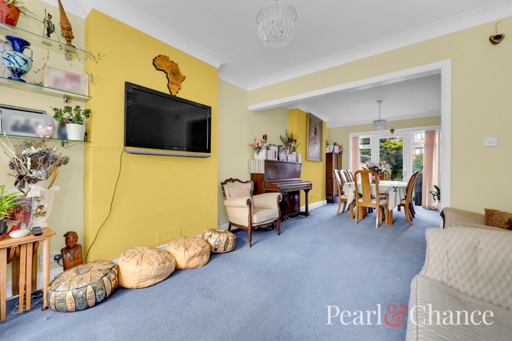 Cheviot Gardens, London, NW2
