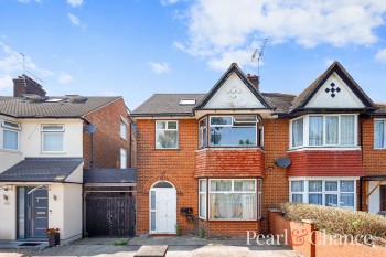 The Vale, London, NW11