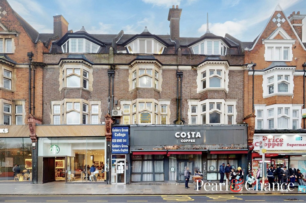Golders Green Road, London, NW11