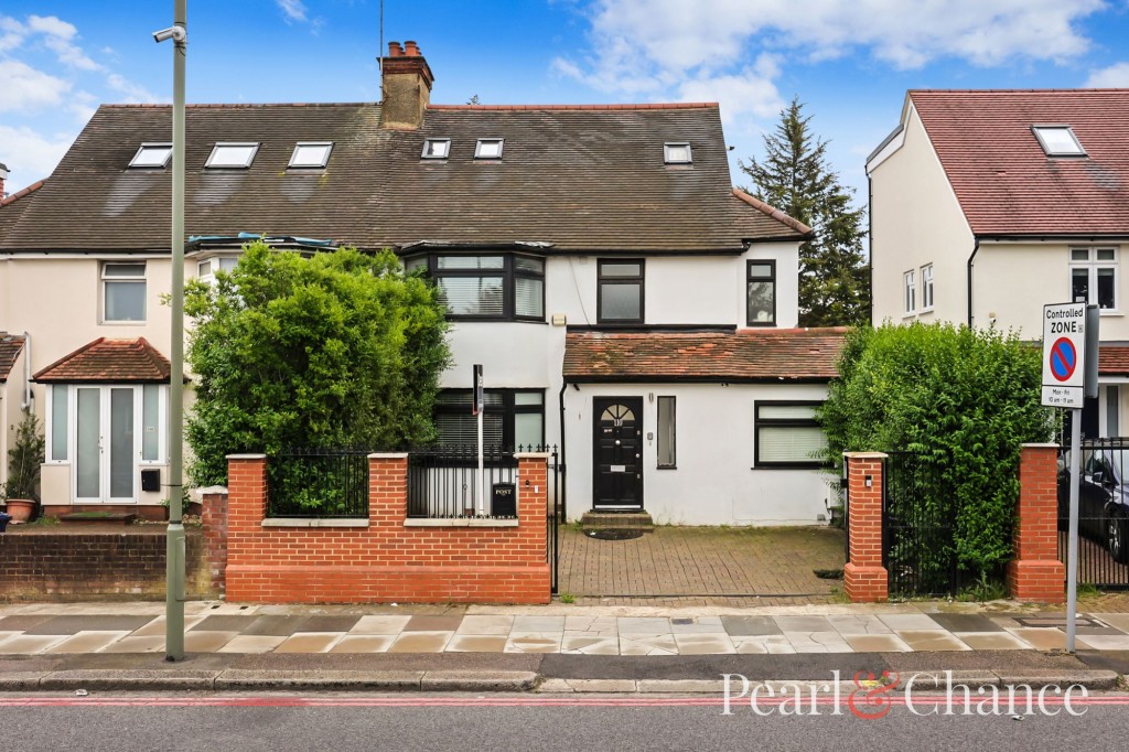 The Vale, London, NW11