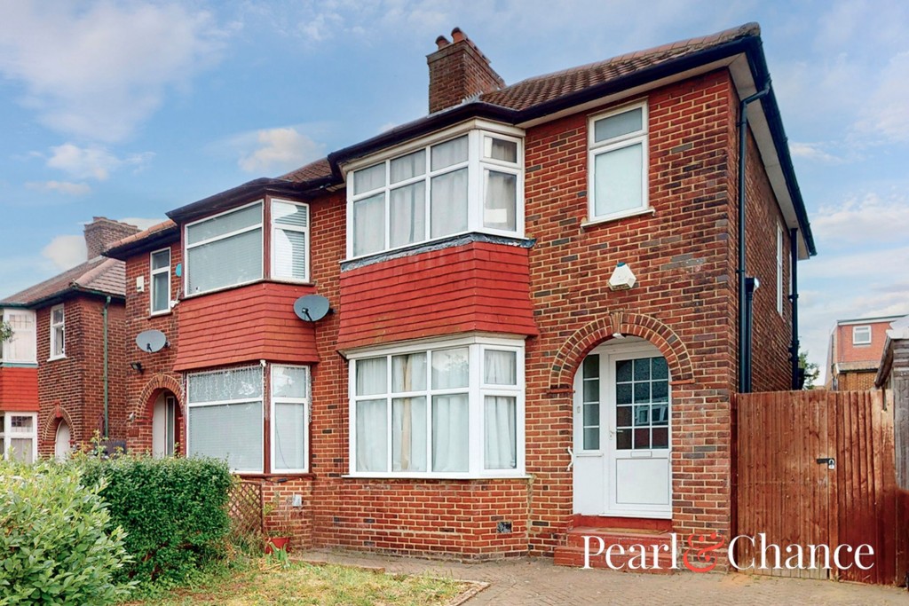 Cheviot Gardens, London, NW2