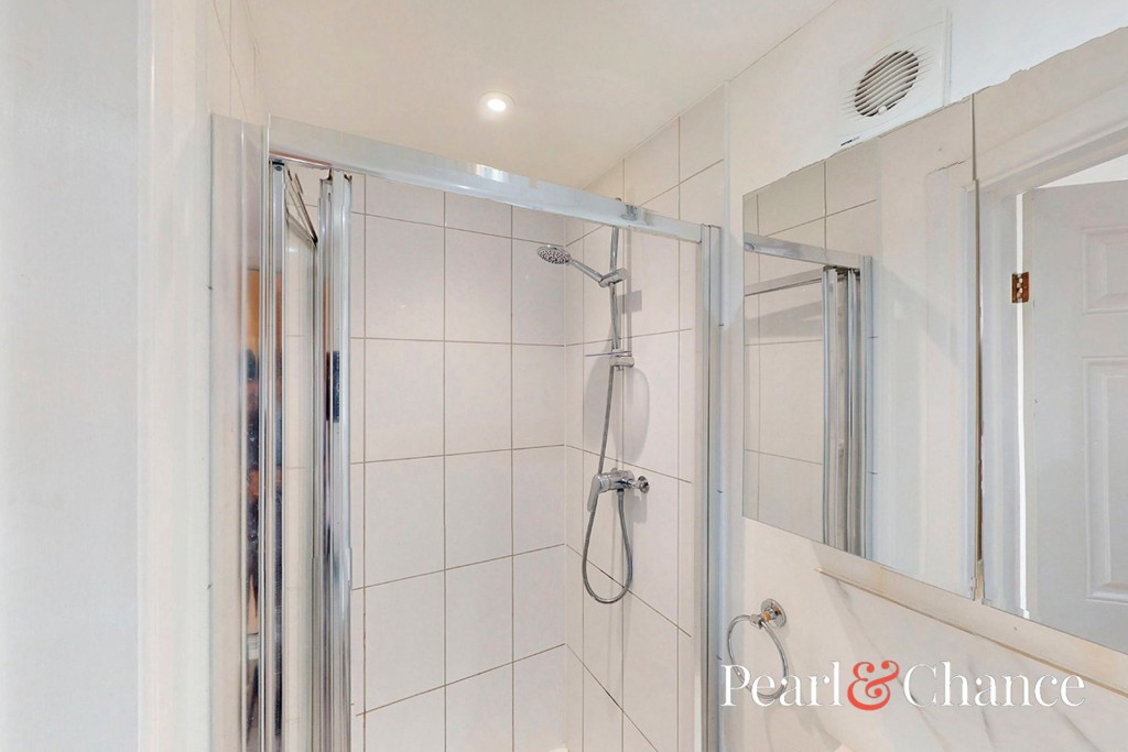 Cheviot Gardens, London, NW2