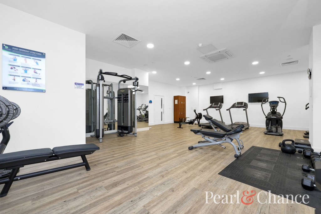Regis Place, Llanvanor Road, NW2