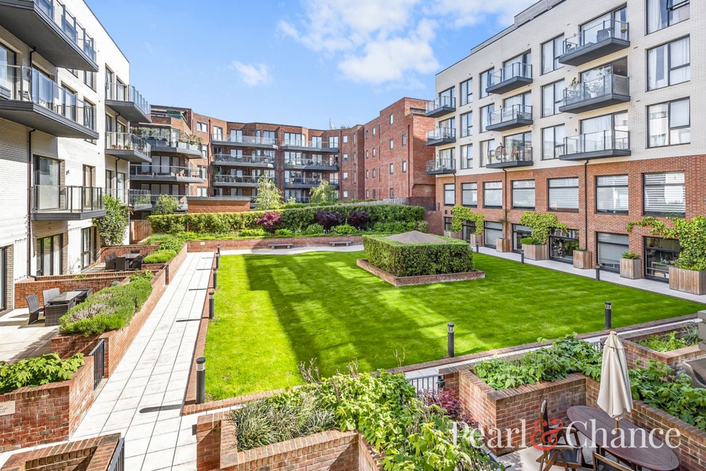 Regis Place, Llanvanor Road, NW2