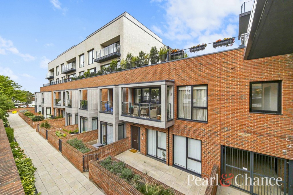 Regis Place, Llanvanor Road, NW2