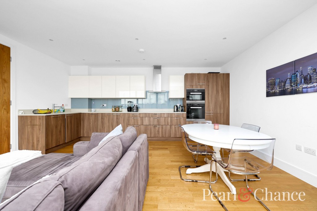 Regis Place, Llanvanor Road, NW2