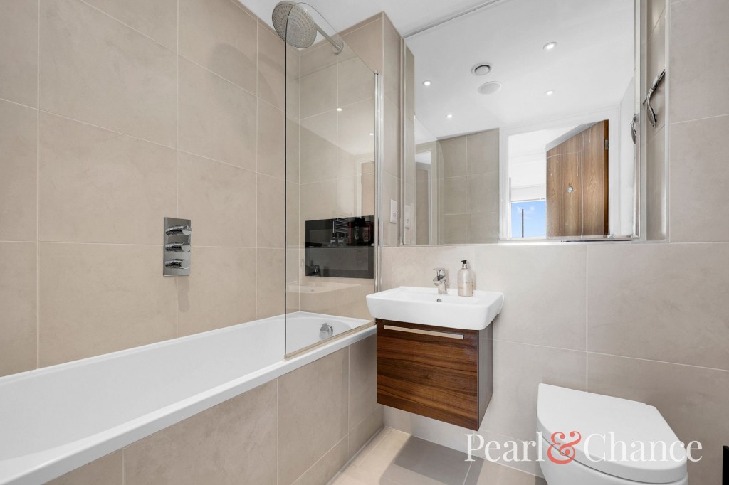 Regis Place, Llanvanor Road, NW2