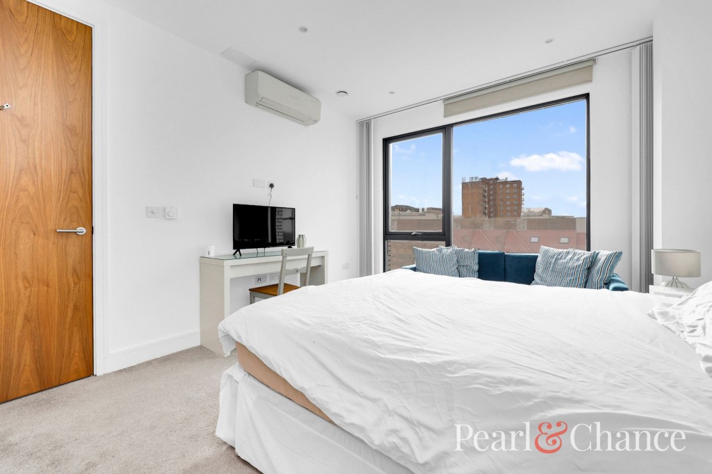Regis Place, Llanvanor Road, NW2