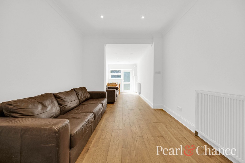 Hamilton Road, London, NW11