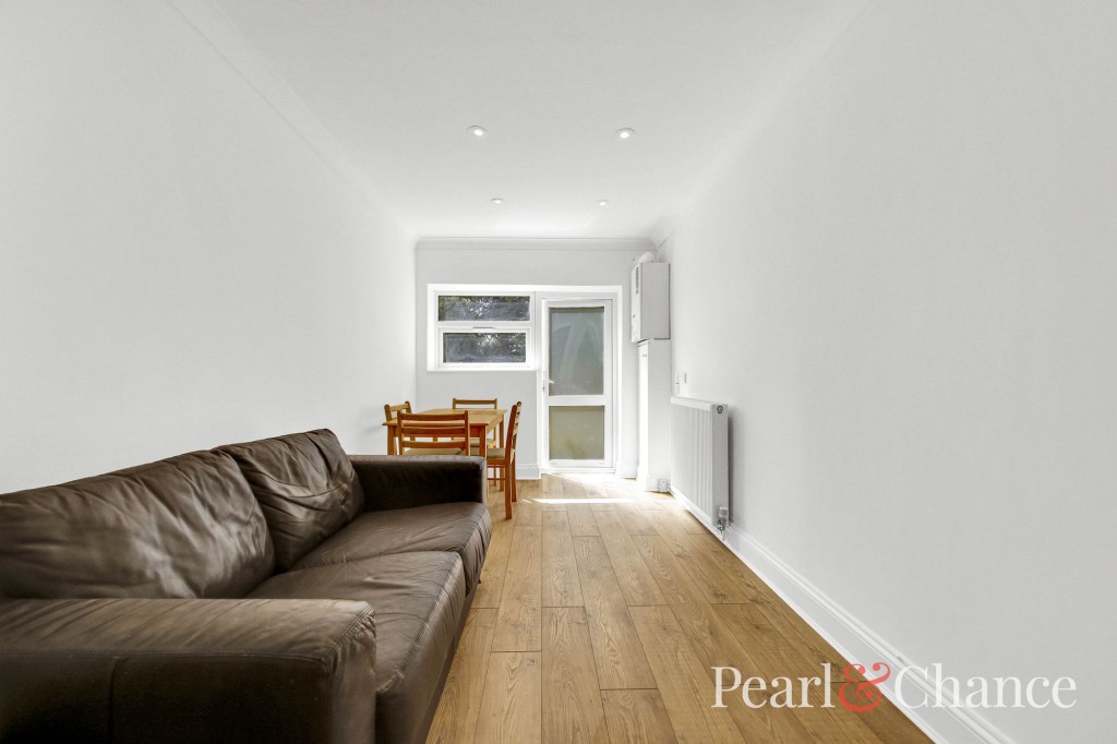 Hamilton Road, London, NW11