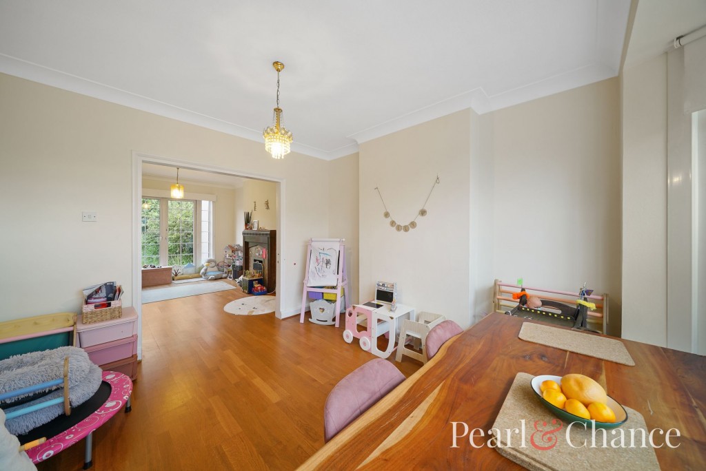 Cheviot Gardens, London, NW2