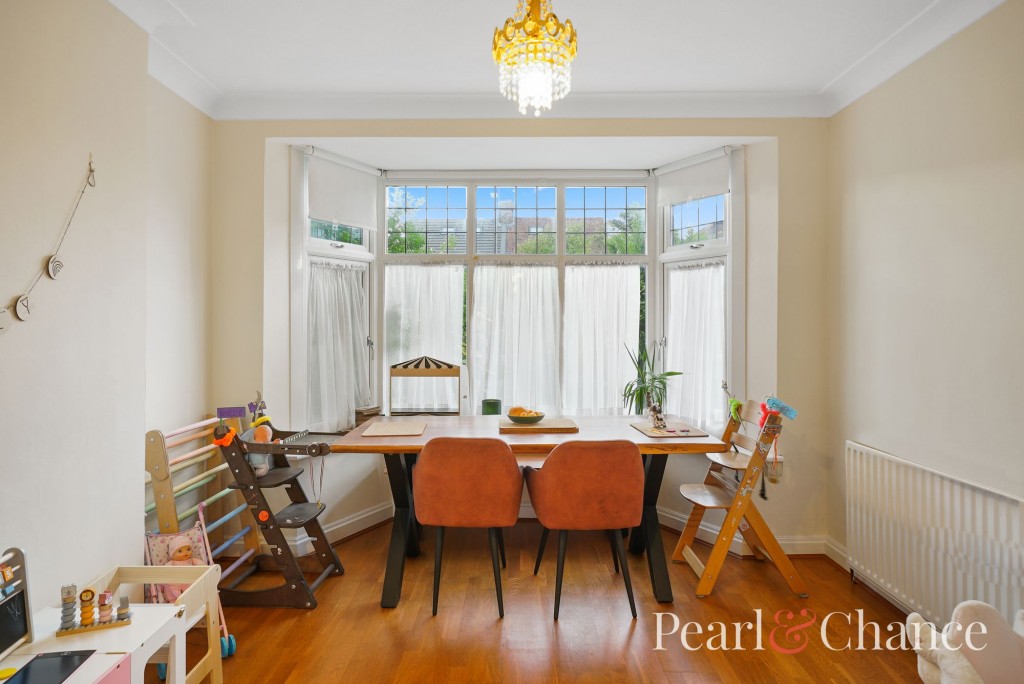 Cheviot Gardens, London, NW2