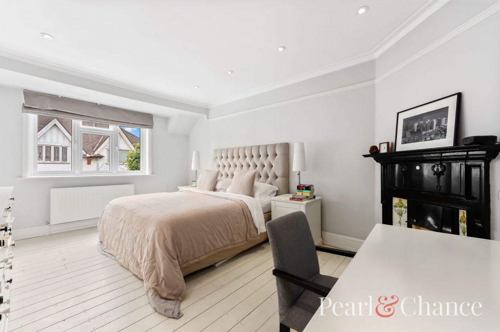 Powis Gardens, London, NW11