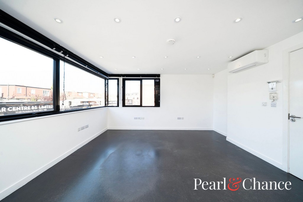 Portsdown Mews, Temple Fortune, NW11