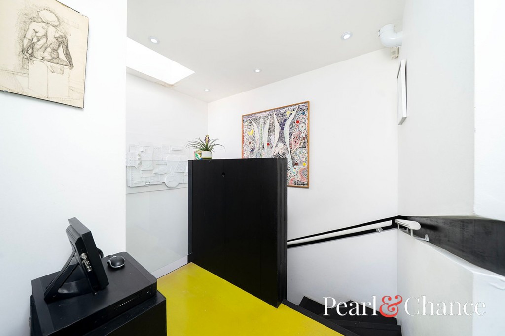Portsdown Mews, Temple Fortune, NW11