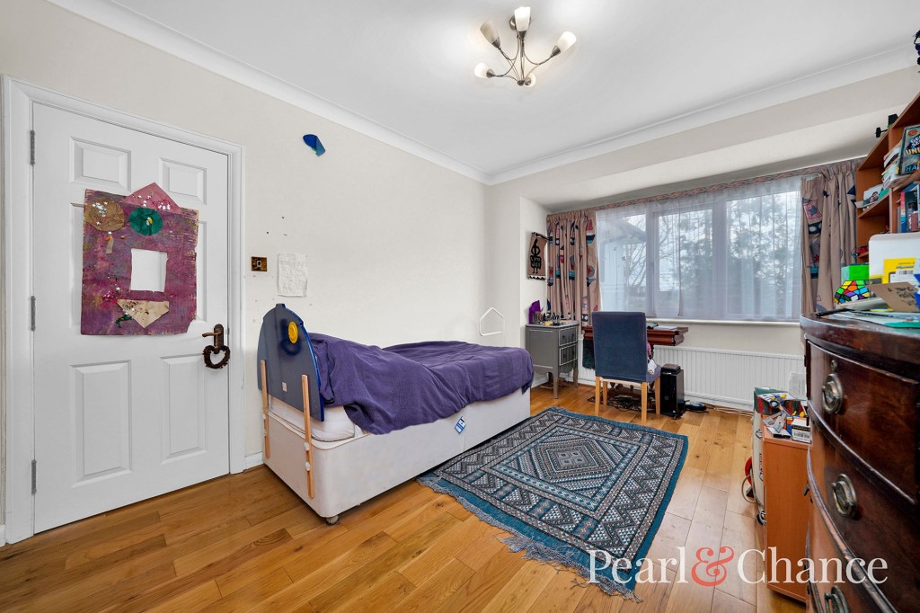 Templars Avenue, London, NW11