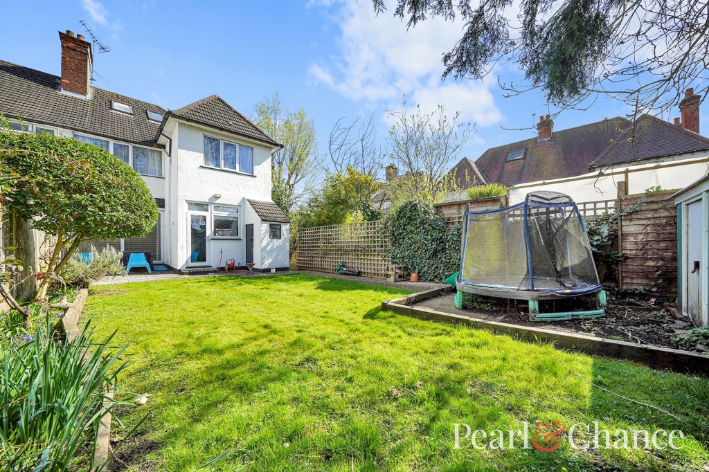 Templars Avenue, London, NW11