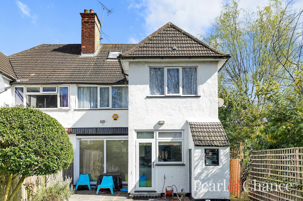 Templars Avenue, London, NW11