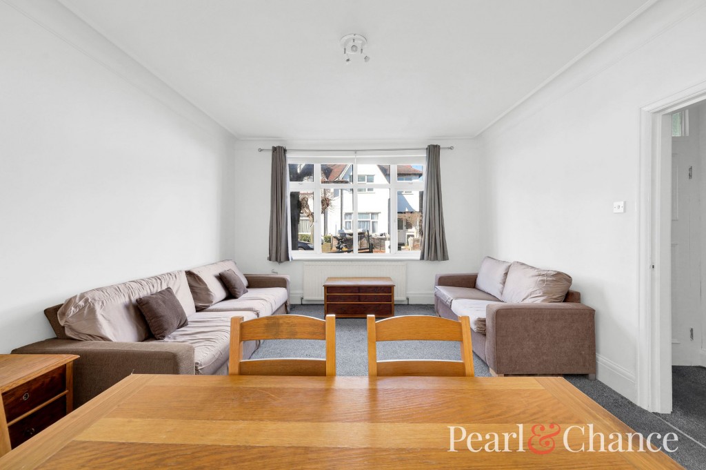 Gainsborough Gardens, London, NW11