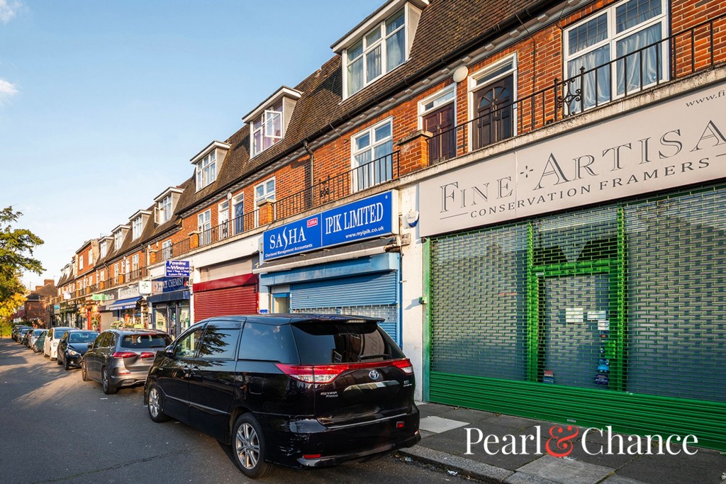 Pennine Mansions, Pennine Drive, NW2