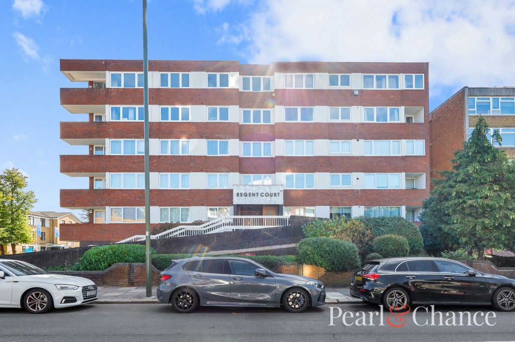 Regent Court, Ballards Lane, N3