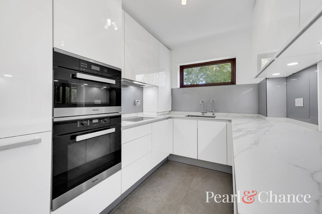 Heathside, Finchley Road, NW11