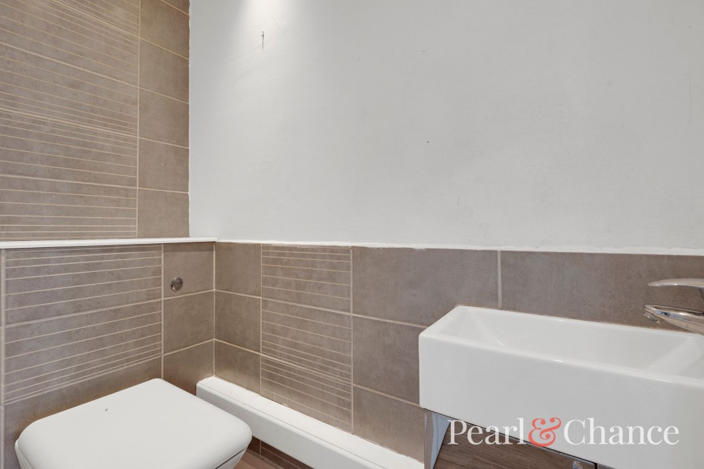 Hilltop Way, Stanmore, HA7