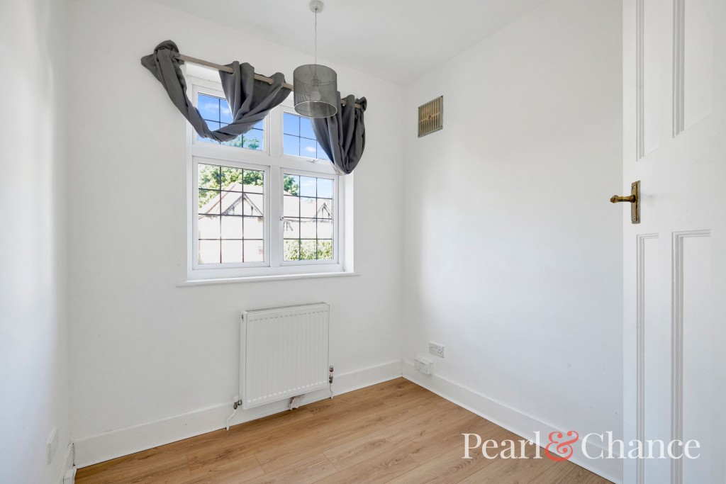 Hilltop Way, Stanmore, HA7