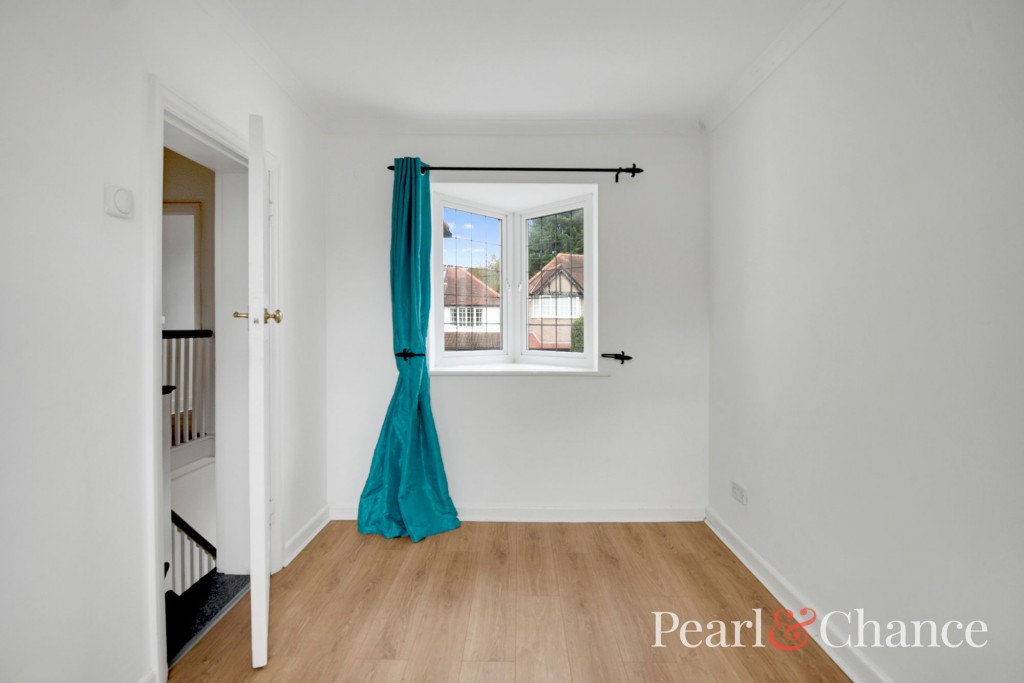 Hilltop Way, Stanmore, HA7