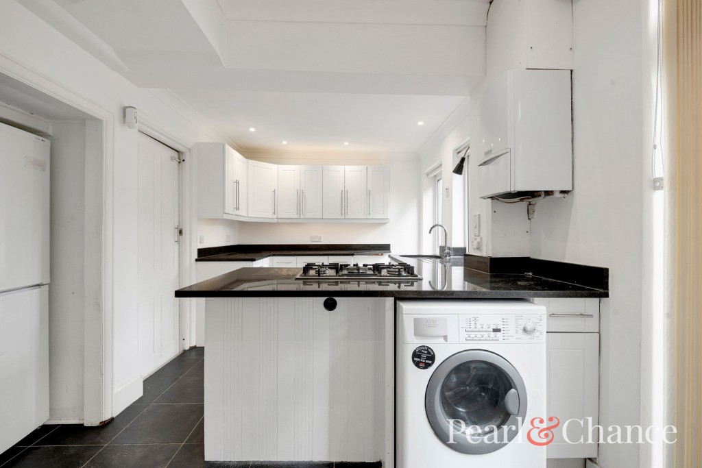 Hilltop Way, Stanmore, HA7