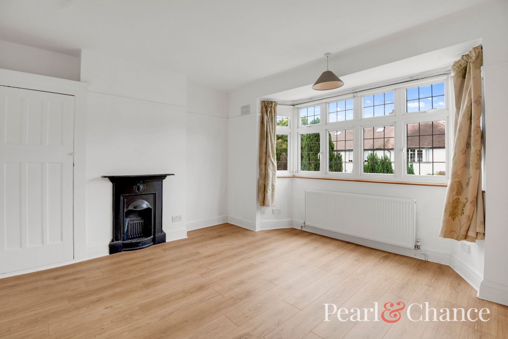 Hilltop Way, Stanmore, HA7