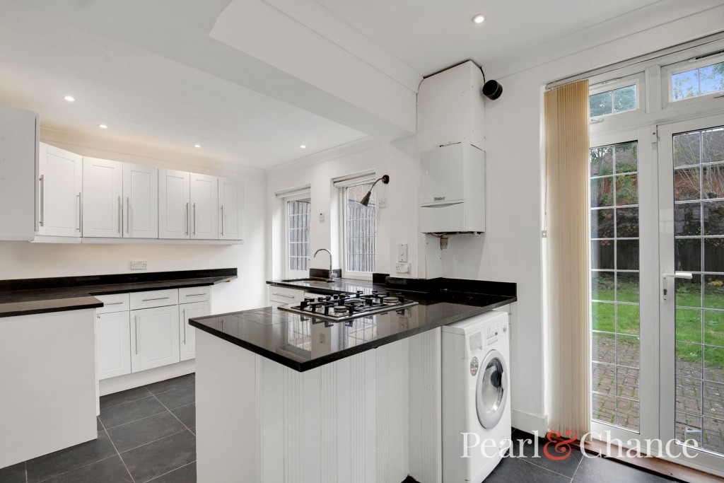 Hilltop Way, Stanmore, HA7