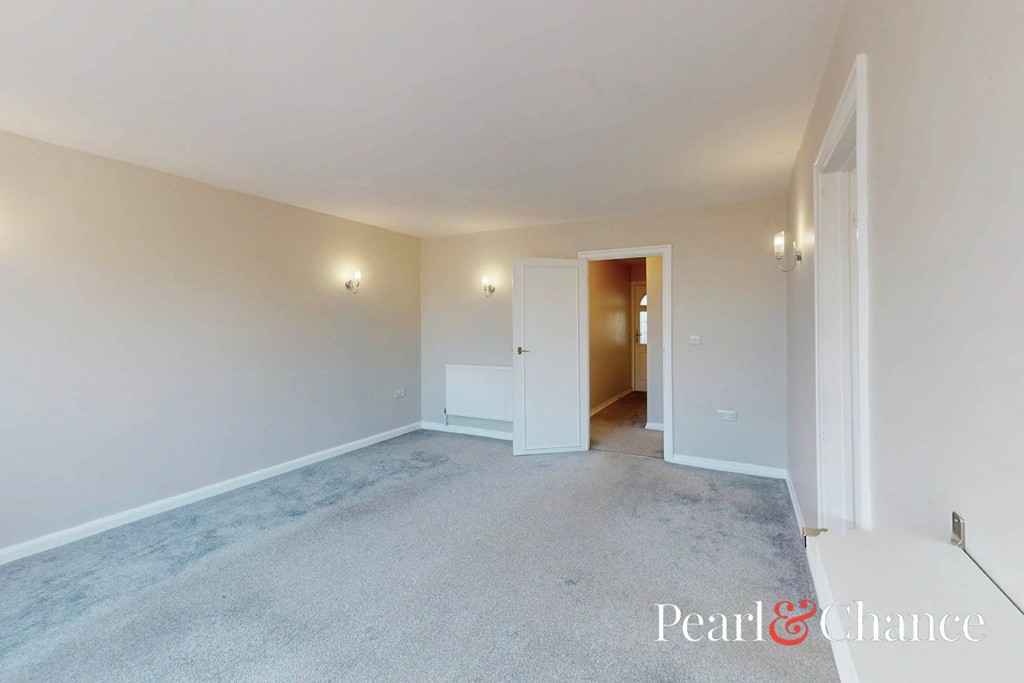 Dunraven Drive, Enfield, EN2