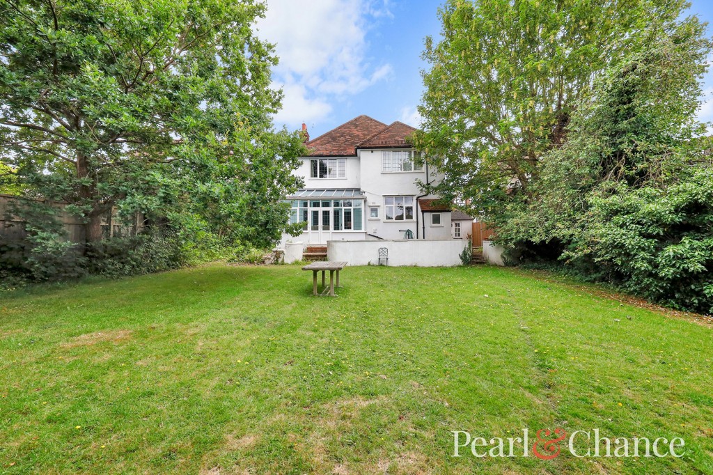 Armitage Road, London, NW11