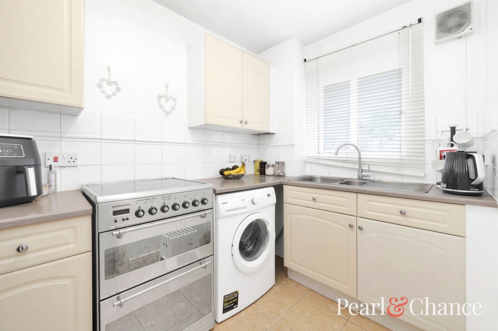 Windmill Drive, London, NW2