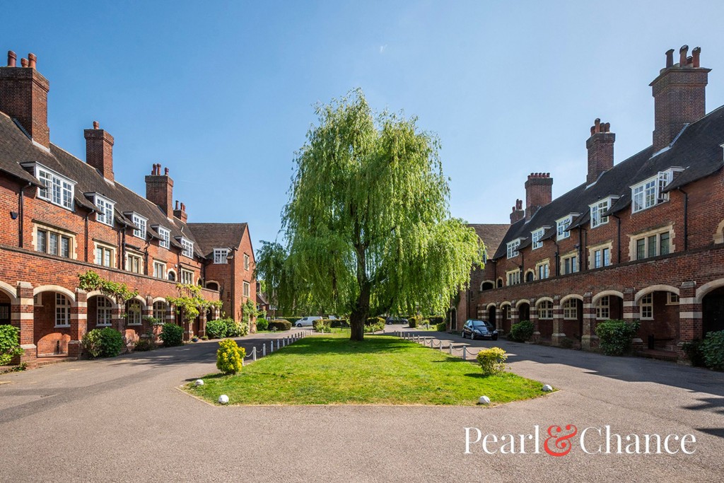 Meadway Court, Hampstead Garden Suburb, NW11