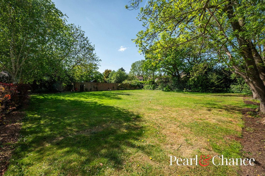 Meadway Court, Hampstead Garden Suburb, NW11