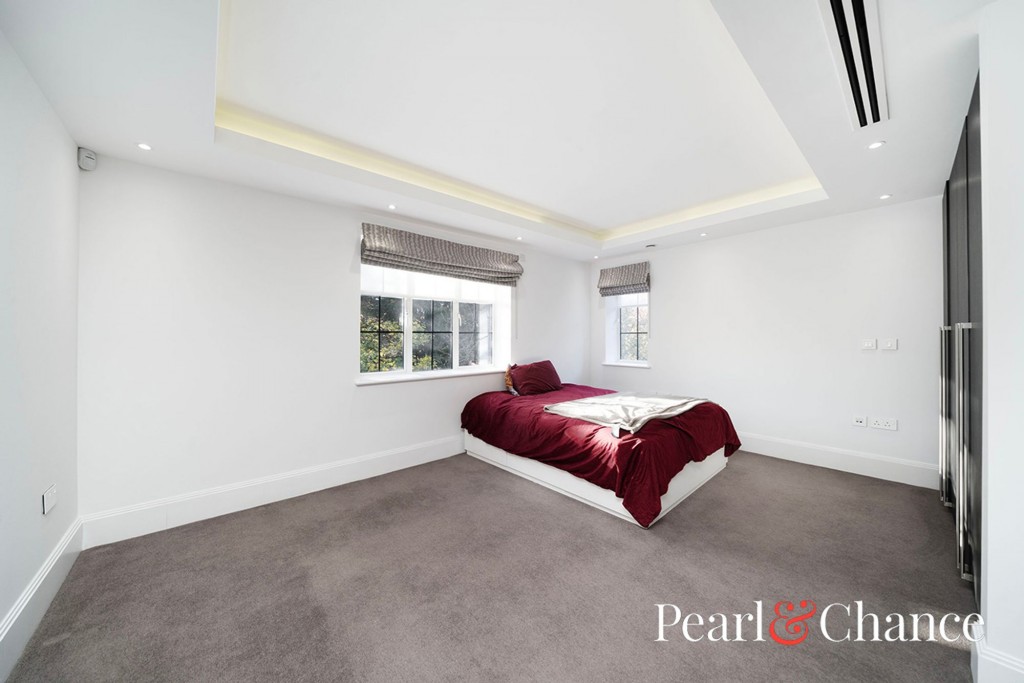 Chandos Way, Hampstead Garden Suburb, NW11