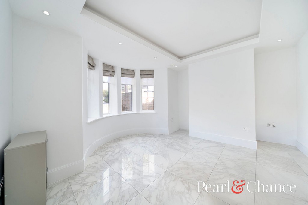 Chandos Way, Hampstead Garden Suburb, NW11