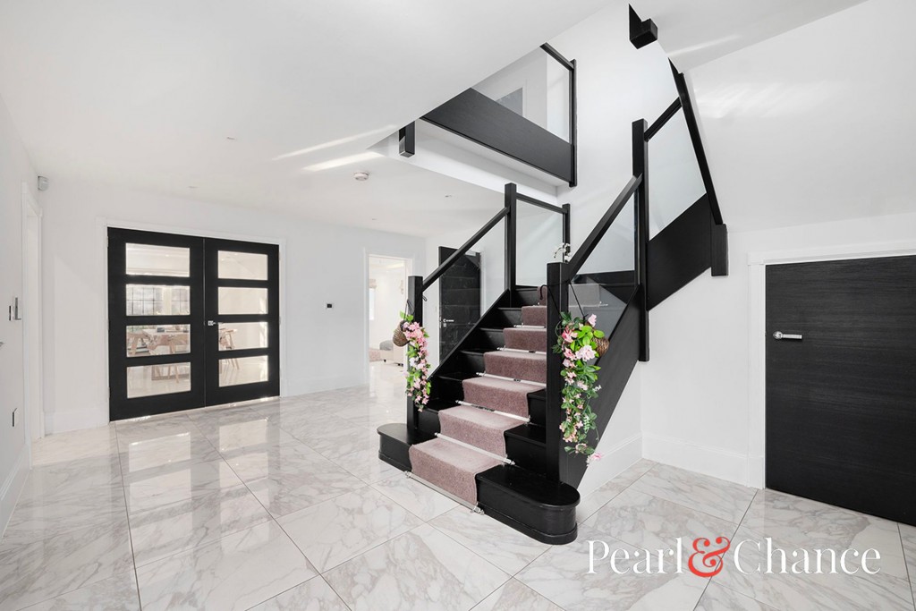 Chandos Way, Hampstead Garden Suburb, NW11