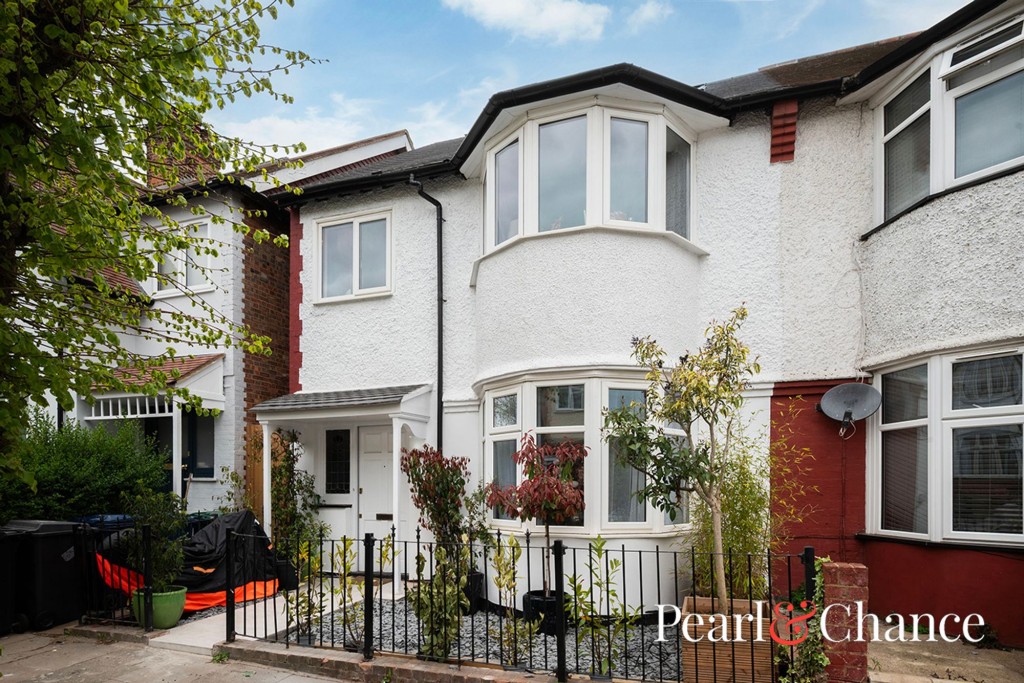 Powis Gardens, London, NW11