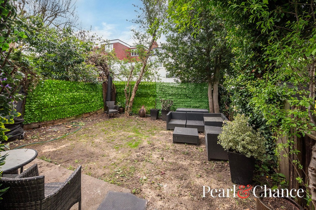 Powis Gardens, London, NW11