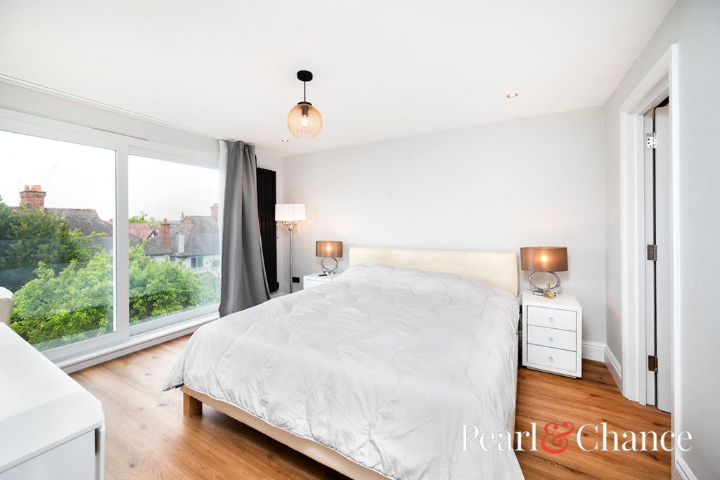 Powis Gardens, London, NW11