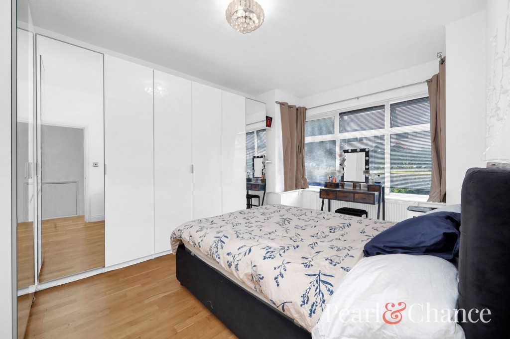 Hamilton Road, London, NW11
