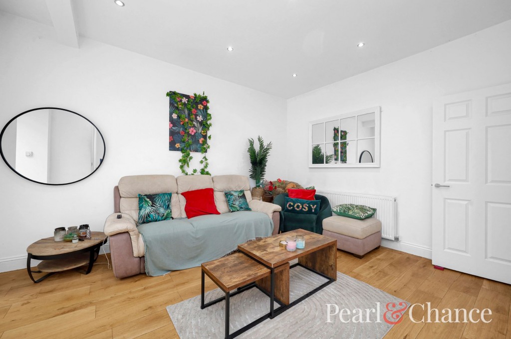 Hamilton Road, London, NW11
