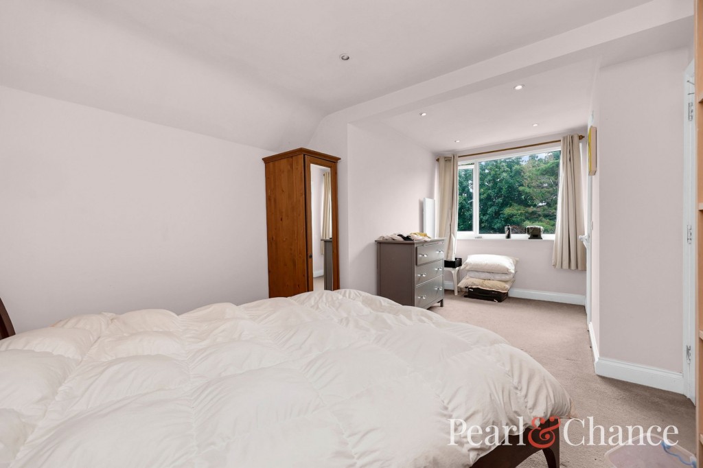 Golders Green Crescent, London, NW11