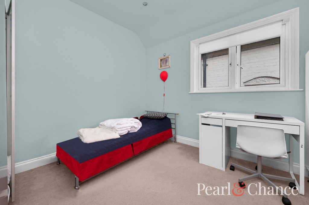 Golders Green Crescent, London, NW11