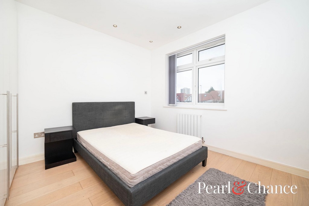 Hendon Way, London, NW2