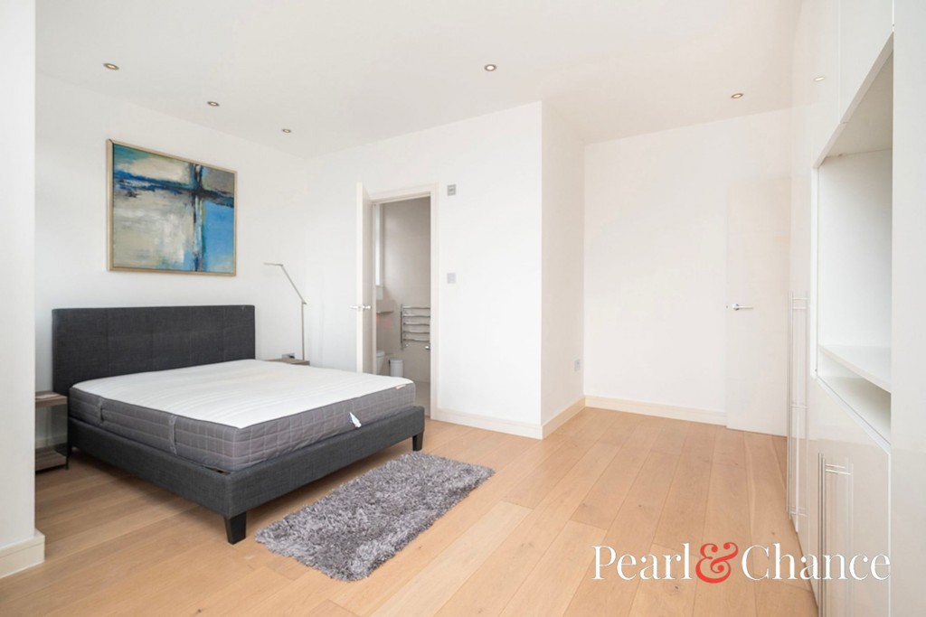 Hendon Way, London, NW2